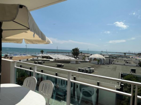 Coeur Plage et commerces Appartement type 3 pour 6 personnes N1 33